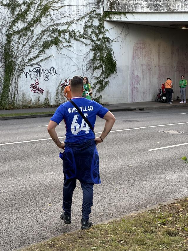 博鱼电竞平台-【现场手记】归家的西蒙斯，和消失的“多纳泰罗”