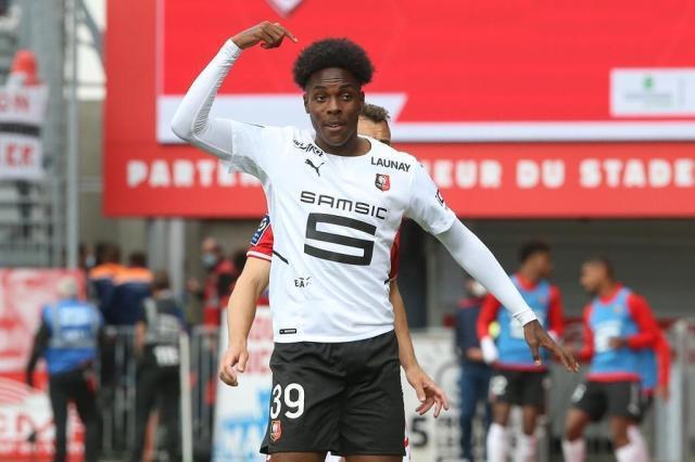 博鱼中国官网-拜仁新赛季首练，赫拉芬贝赫的风头被德利赫特抢走