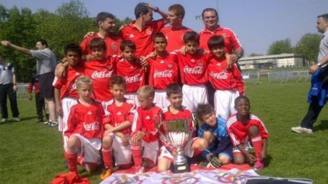 博鱼中国官网-利物浦新援卡瓦略：父亲安哥拉人 4岁时险被卡车轧