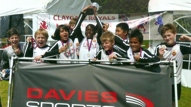 博鱼中国官网-利物浦新援卡瓦略：父亲安哥拉人 4岁时险被卡车轧