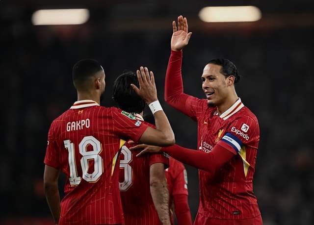 博鱼中国官网-英超4战0胜 利物浦已无退路!剑指6连杀对手 萨拉赫回归